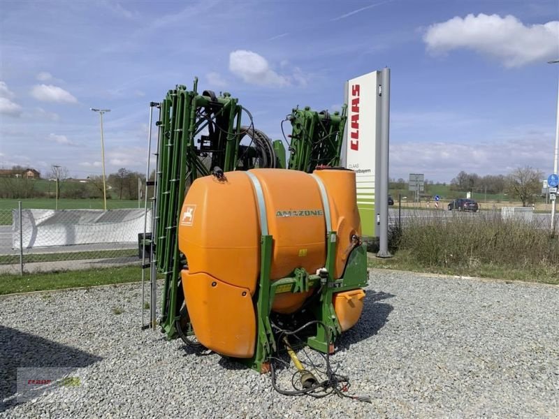 Anbauspritze des Typs Amazone UF 1201, Gebrauchtmaschine in Mengkofen (Bild 1)