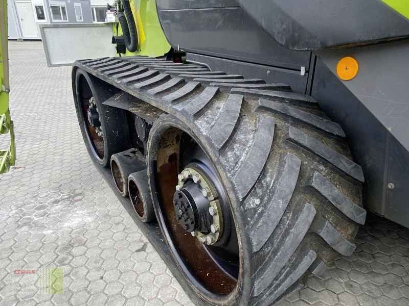 Mähdrescher des Typs CLAAS LEXION 570TT MIT V750+TW, Gebrauchtmaschine in Vohburg (Bild 9)