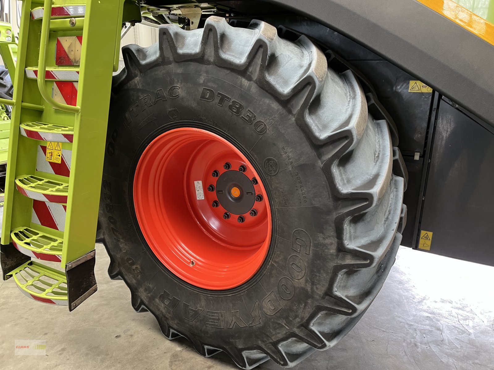 Mähdrescher des Typs CLAAS Lexion 750, Gebrauchtmaschine in Langenau (Bild 5)